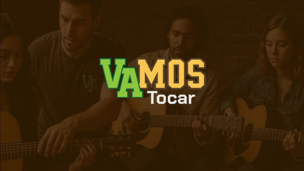 Curso prático de violão para iniciantes com apenas 8 aulas. Ensina afinação, acordes, ritmo e uma música estratégica para desbloquear de vez o aprendizado. Método direto, sem enrolação, para quem quer aprender violão rápido e com resultado real.